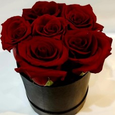Round box of 6 IMPORTED Roses